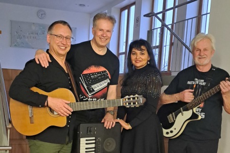 2025-03-29-Pliening-Geburtstagsfeier-Helmut-Gruppenbild2